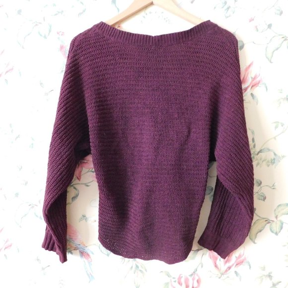 🦅 American Eagle Chenille Batwing Sweater 🍃🌳 - Picture 3 of 10